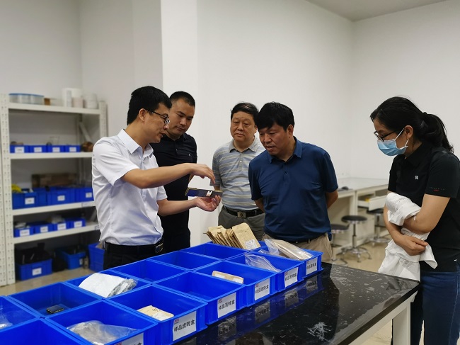 落實(shí)“穩(wěn)增長”有研集團(tuán)調(diào)研組赴山東督導(dǎo)