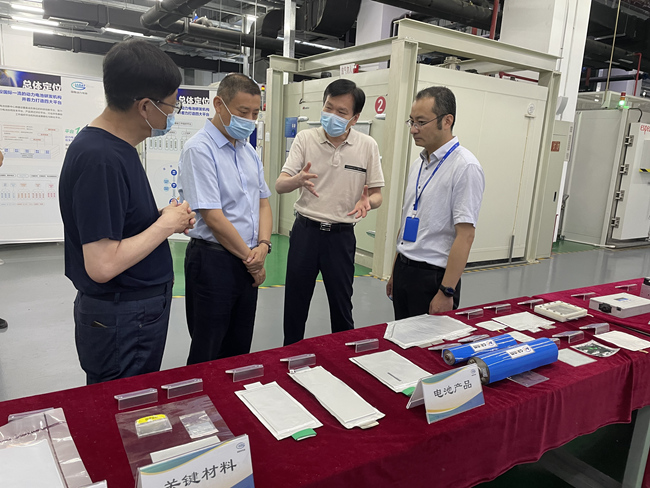 懷柔區(qū)委常委、政法委書記莫劍彬一行到國聯(lián)研究院調研座談