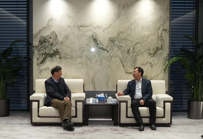 中國科學院院士王梅祥到訪中國有研