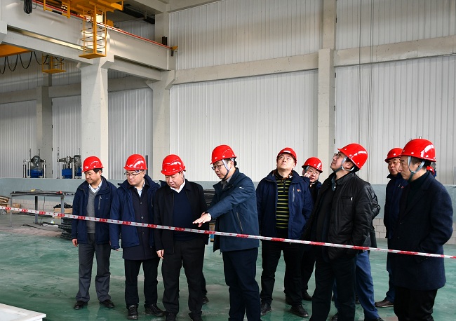 中國有研黨委委員、副總經理王臣調研有研重冶 檢查安全環(huán)保工作