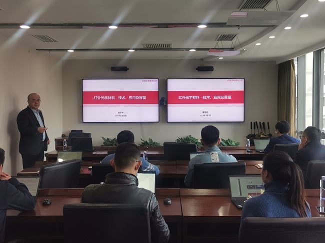 集團職能部門第二黨支部書記霍承松講授黨的二十大精神專題黨課