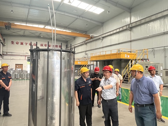 中國有研副總經(jīng)理毛昌輝帶隊赴有研稀土和有研復材開展安全環(huán)保檢查