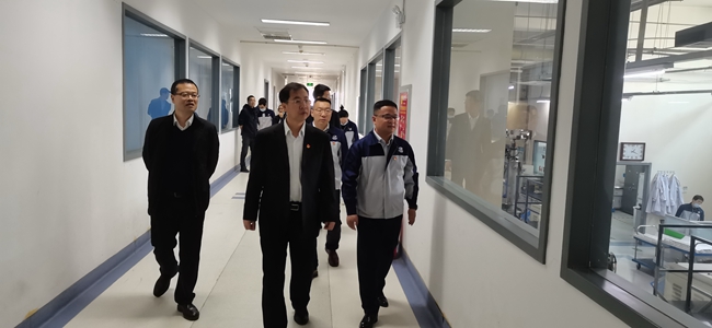 中國(guó)有研黨委書記、董事長(zhǎng)趙曉晨到有研國(guó)晶輝調(diào)研