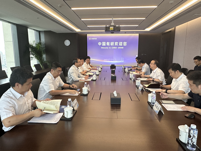 中汽中心黨委委員、副總經(jīng)理李洧一行到訪中國有研